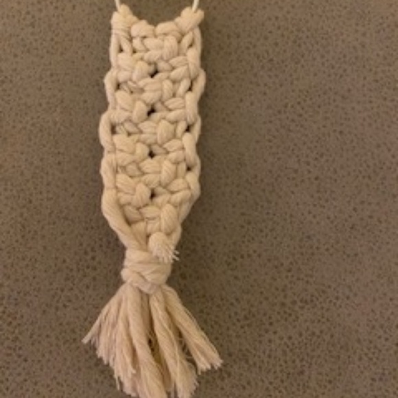 Macrame Keychains - Picture 3 of 11